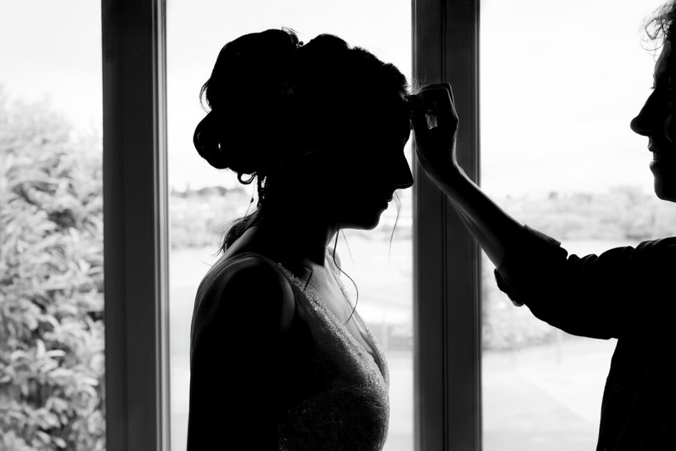 Reportage photo mariage capturant les préparatifs avec émotion et authenticité