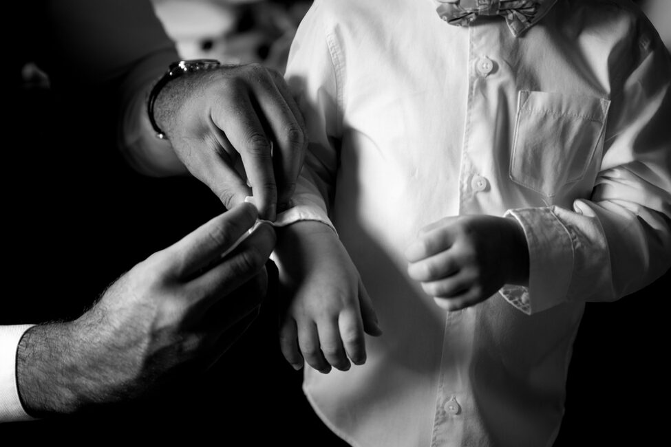 Photographe mariage Saint-Quentin capturant les préparatifs de la mariée avec ses proches